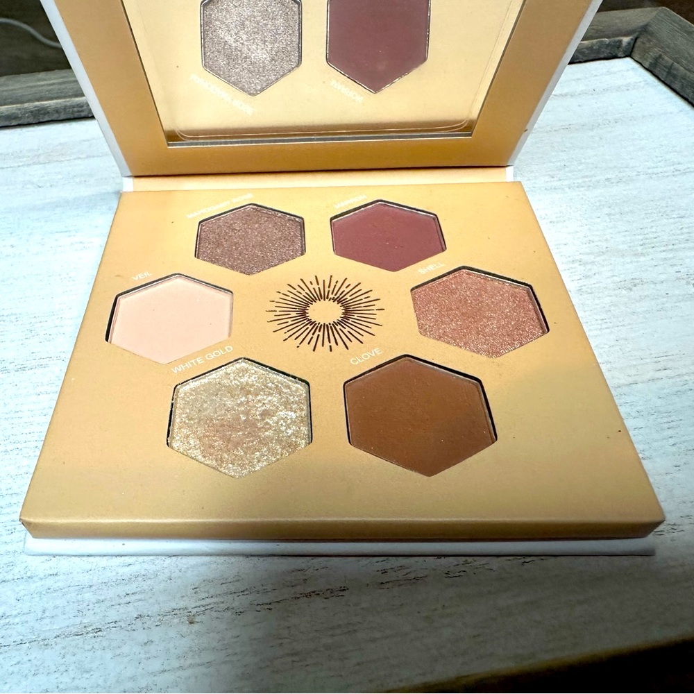 Sandbar Mirage Palette